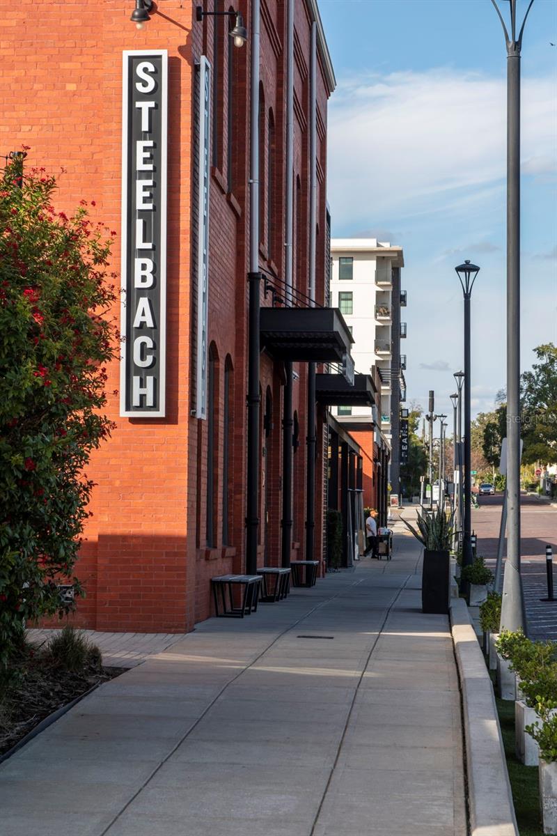 BUFFALO HEIGHTS - Land