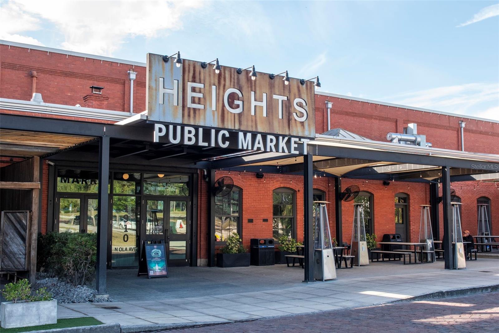 BUFFALO HEIGHTS - Land