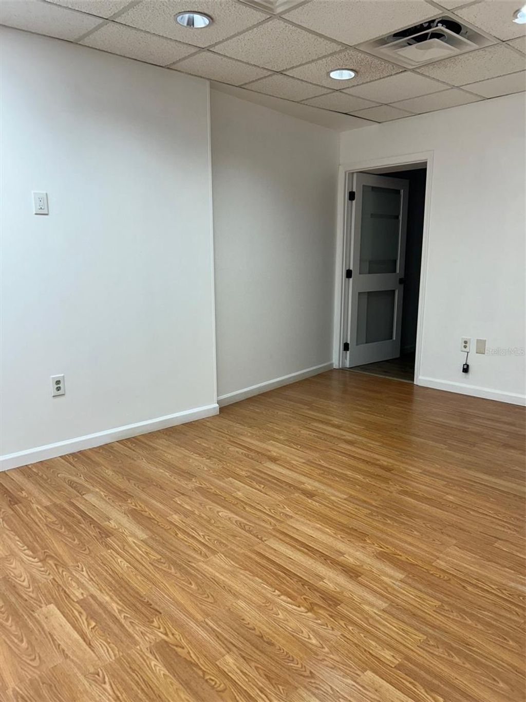 Photo of 8 Broadway #105, Kissimmee, FL 34741 (MLS # S5149267)