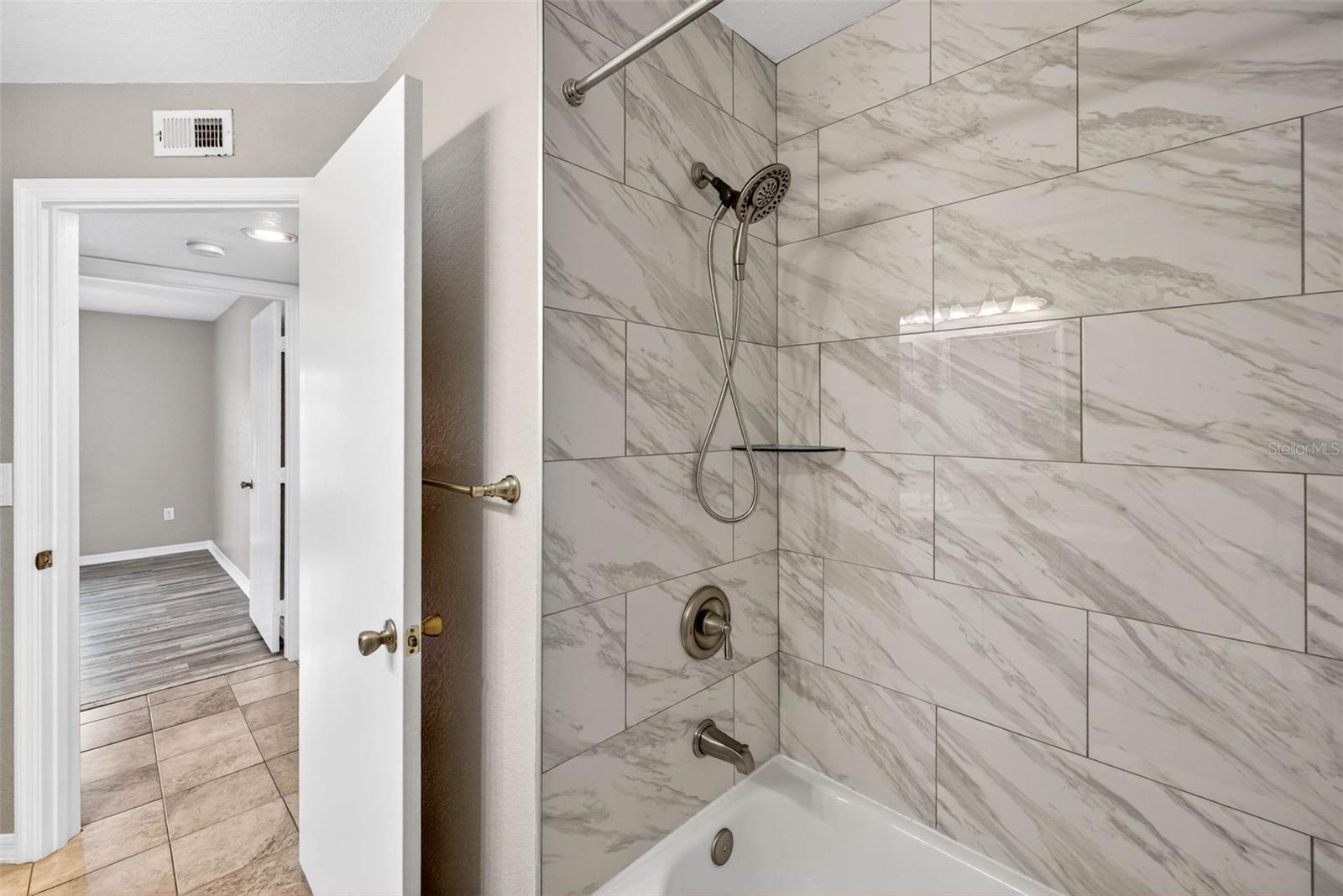 LAKEVIEW AT CALUSA TRACE - Residential Lease