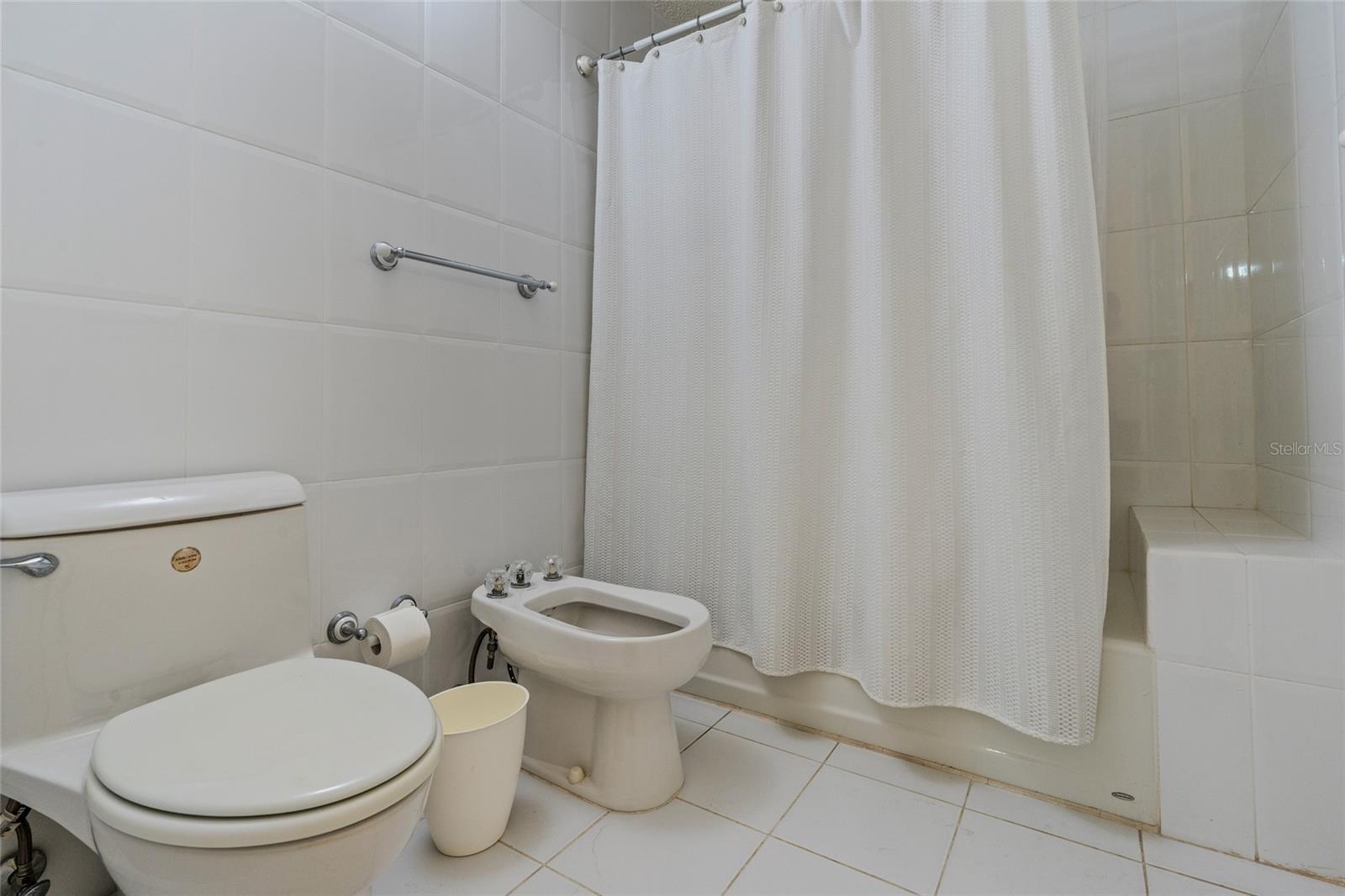 PARQUE SEÑORIAL A3 - Residential Lease