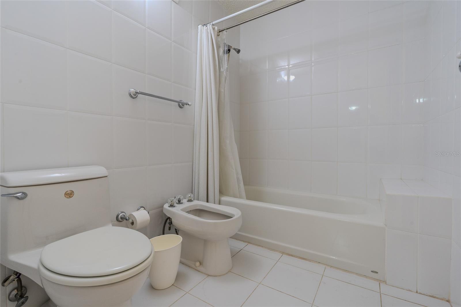 PARQUE SEÑORIAL A3 - Residential Lease