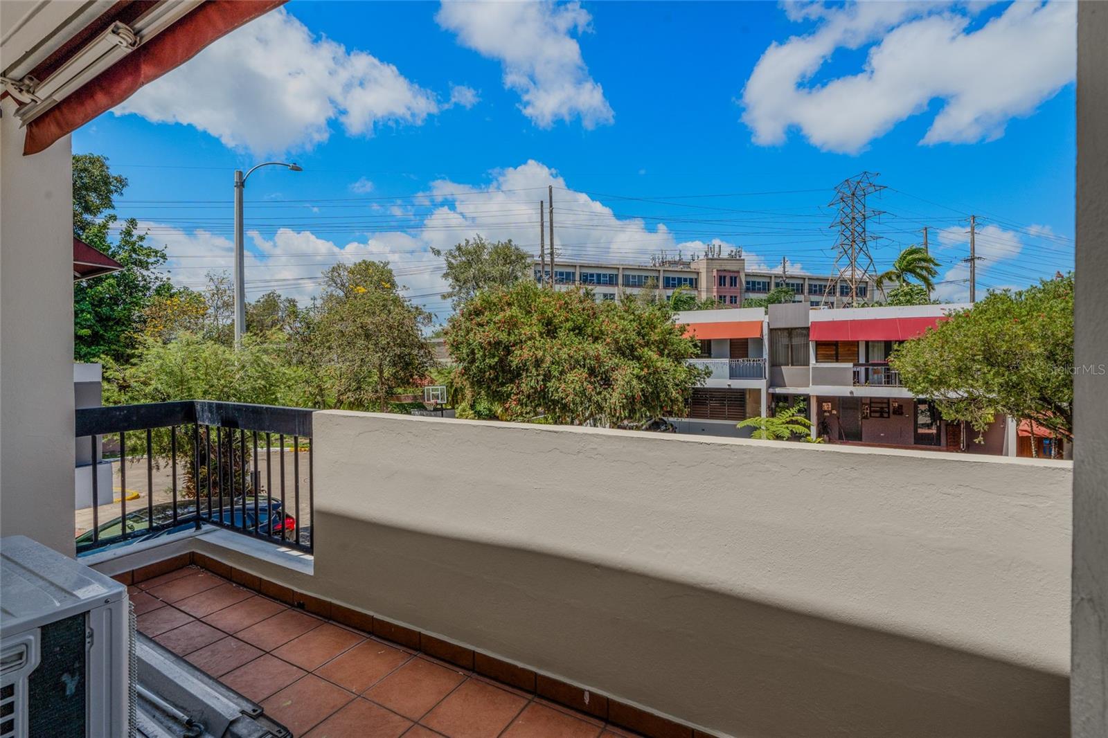 PARQUE SEÑORIAL A3 - Residential Lease