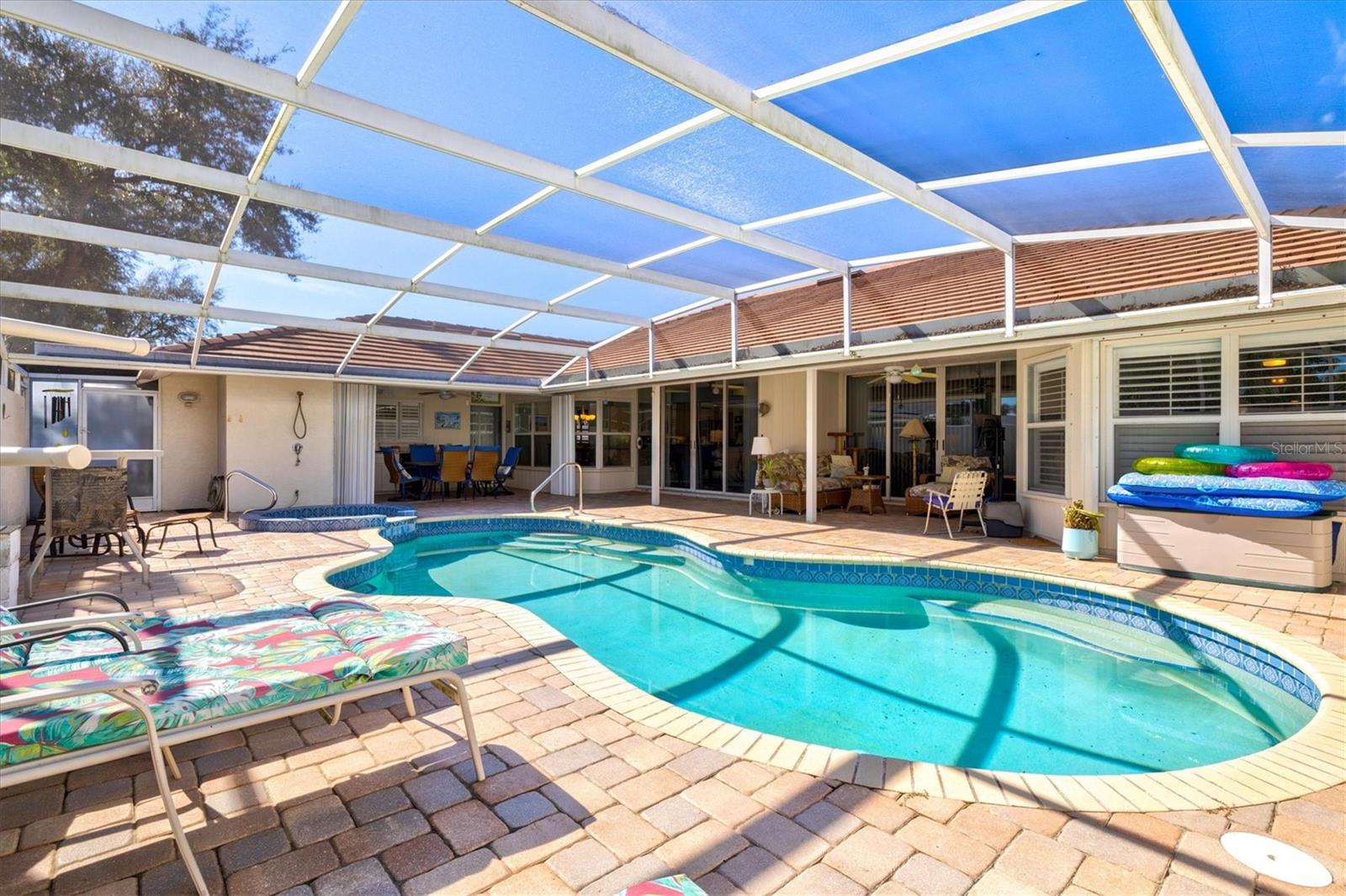 WATERFORD - Residential