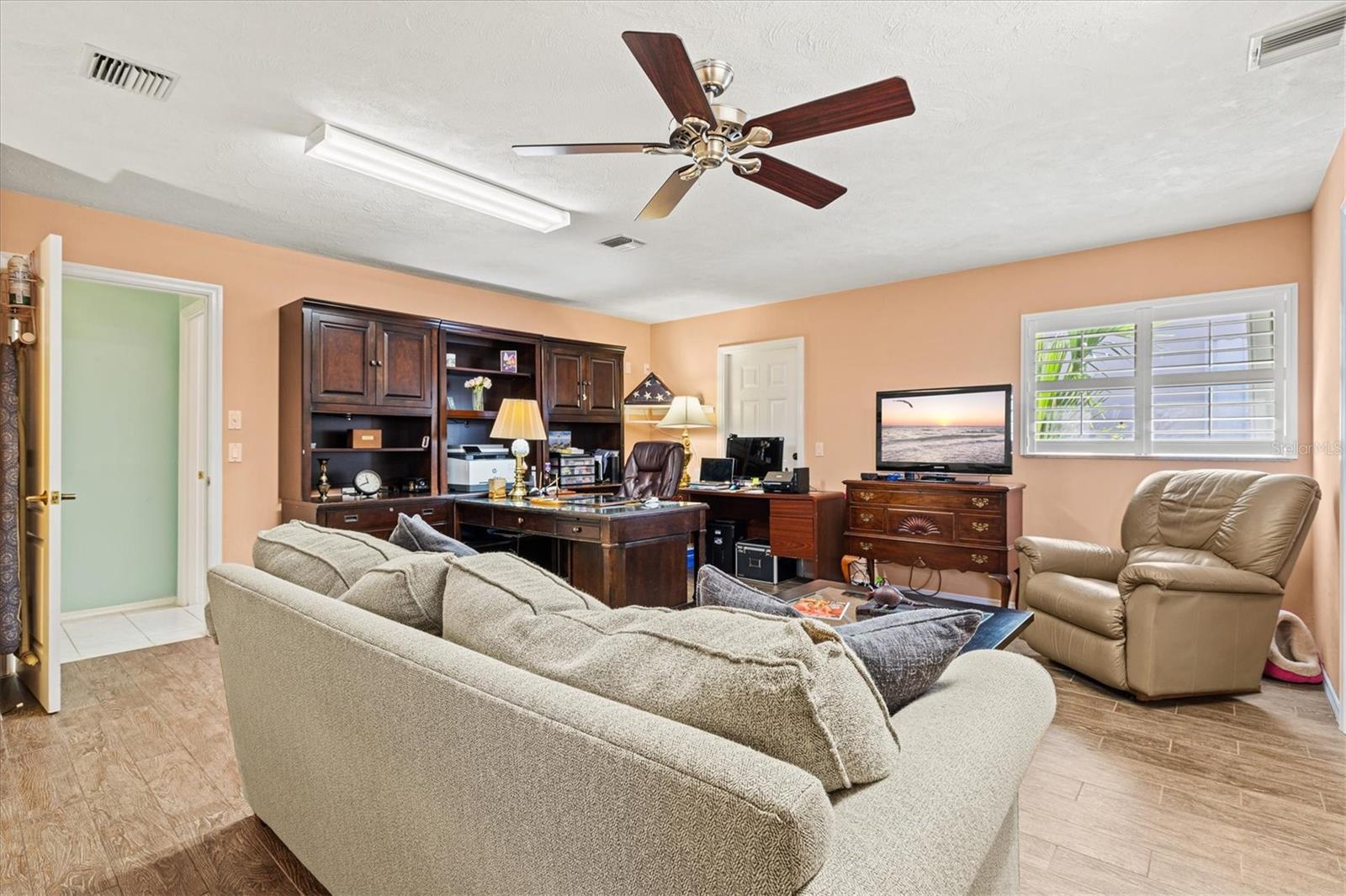 WATERFORD - Residential