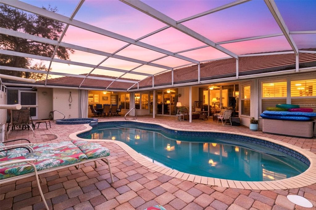 Photo of 1426 Brenner Park Drive, Venice, FL 34292 (MLS # A4670890)