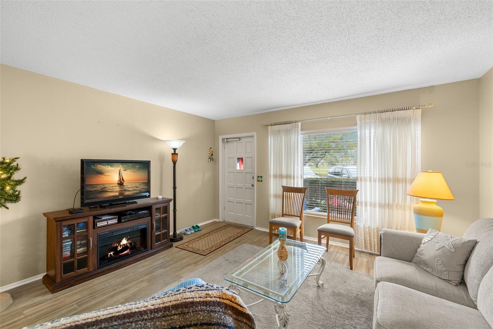 Casas a venda 4 - Jen Dantas 2379 FINLANDIA LANE 21