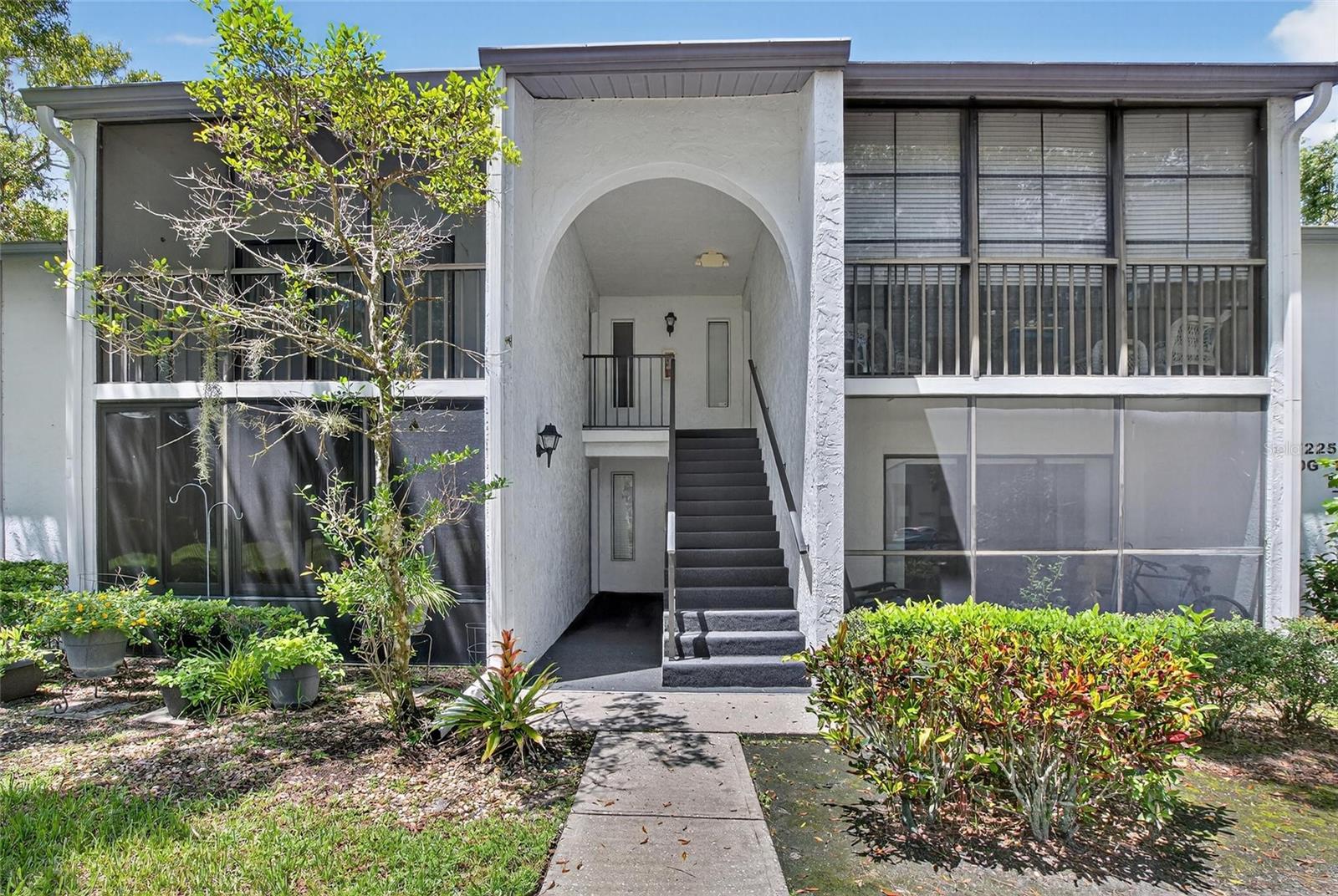 PINE RIDGE AT LAKE TARPON VILLAGE - Residential