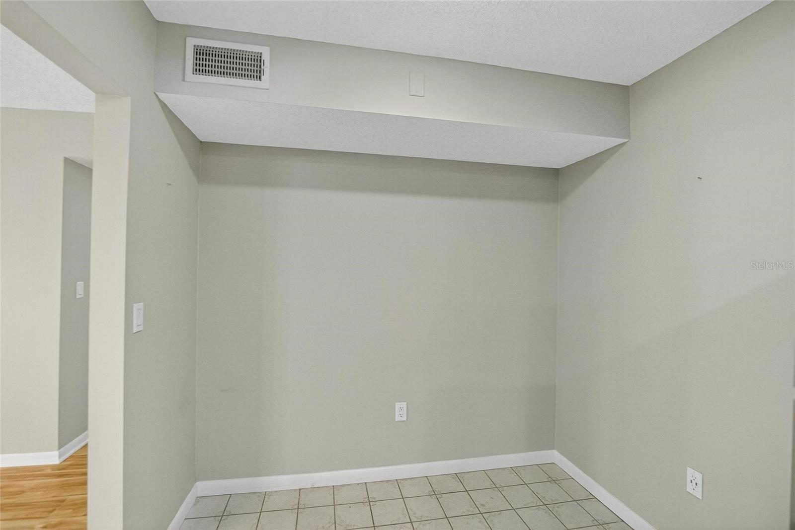 PINE RIDGE AT LAKE TARPON VILLAGE - Residential