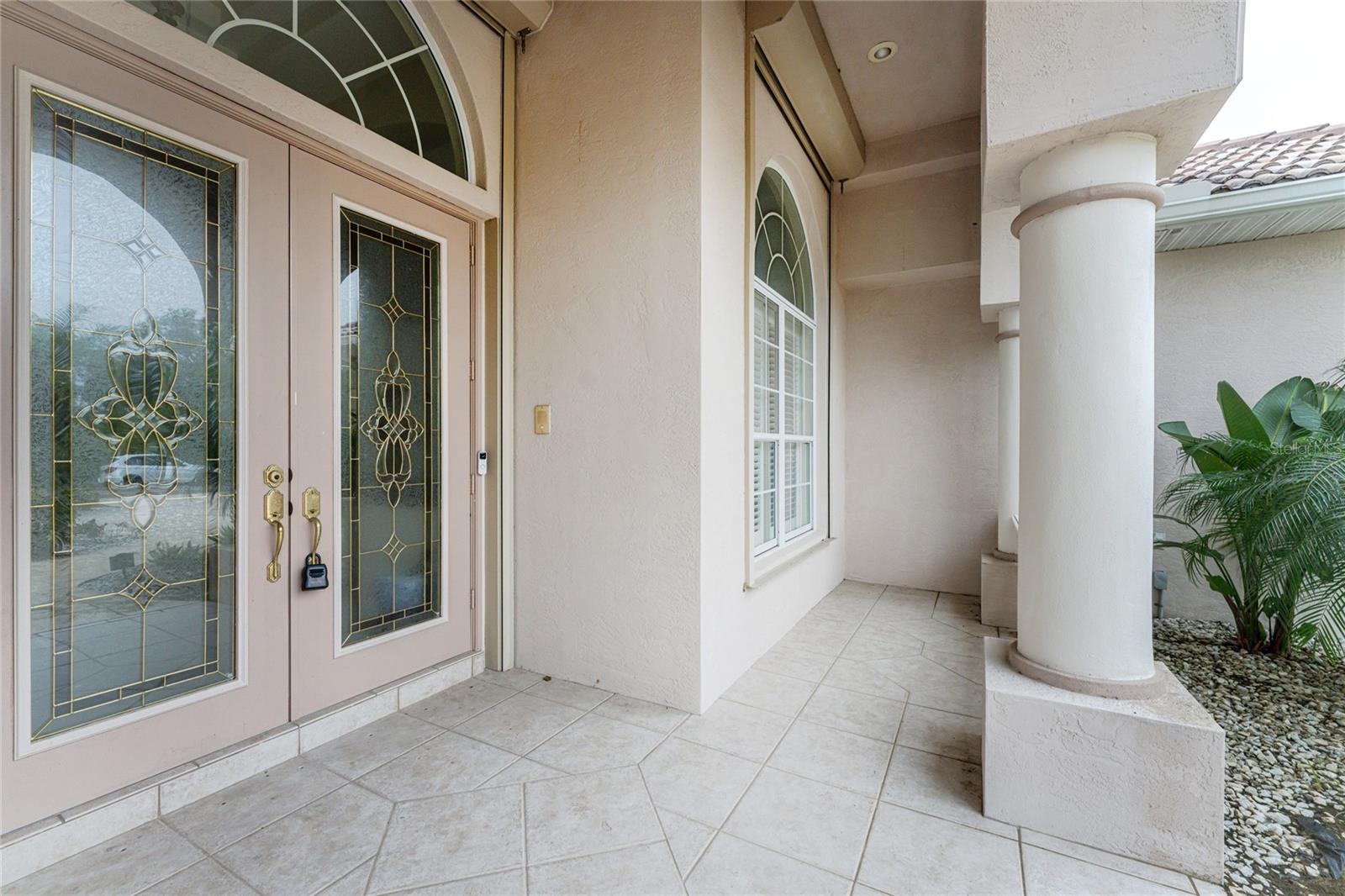 KINGS CROSSING - Residential