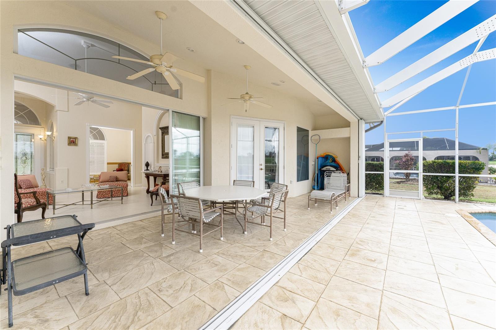 KINGS CROSSING - Residential