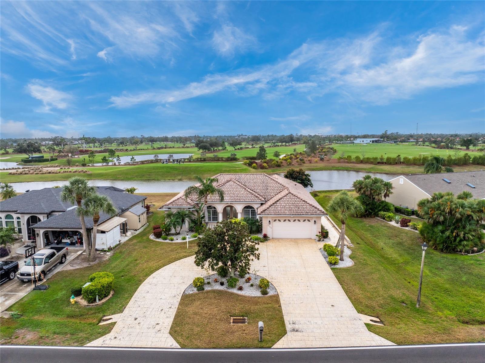 KINGS CROSSING - Residential