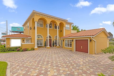 A home in WINTER PARK