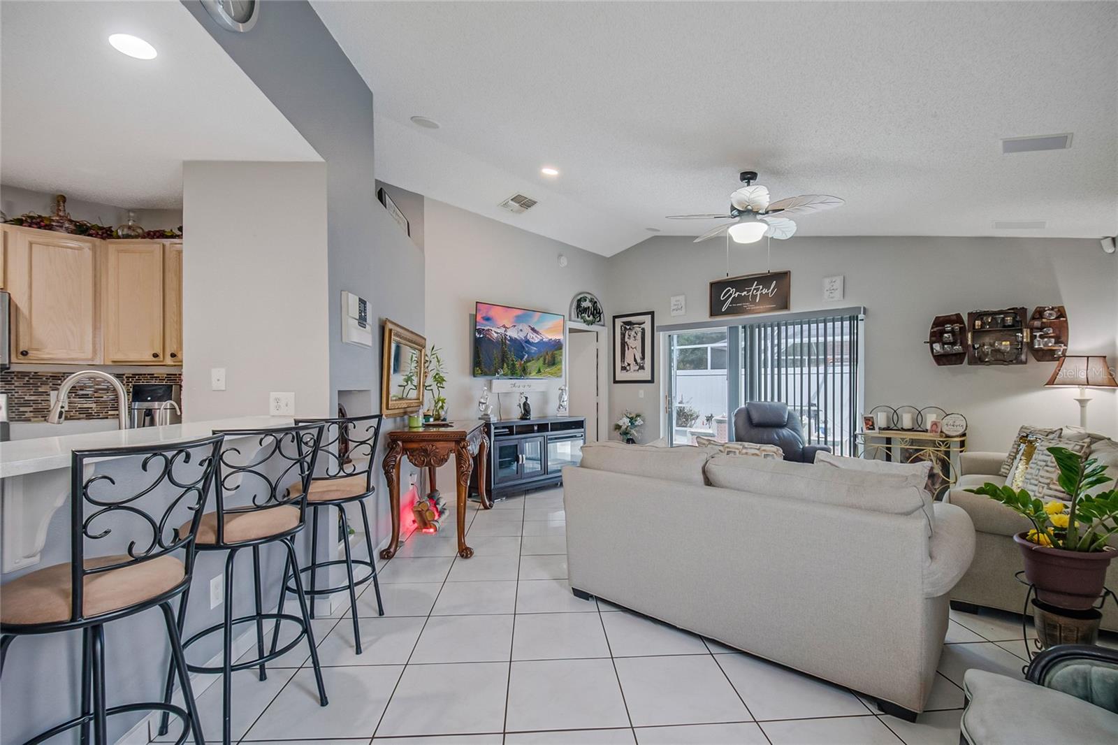 MONTEREY VILLAGE PH 1 UNIT 1 - Residential