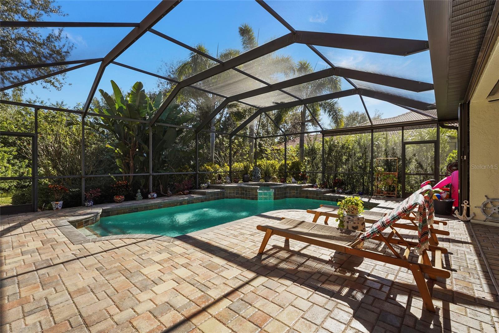 HAMMOCKS - Residential