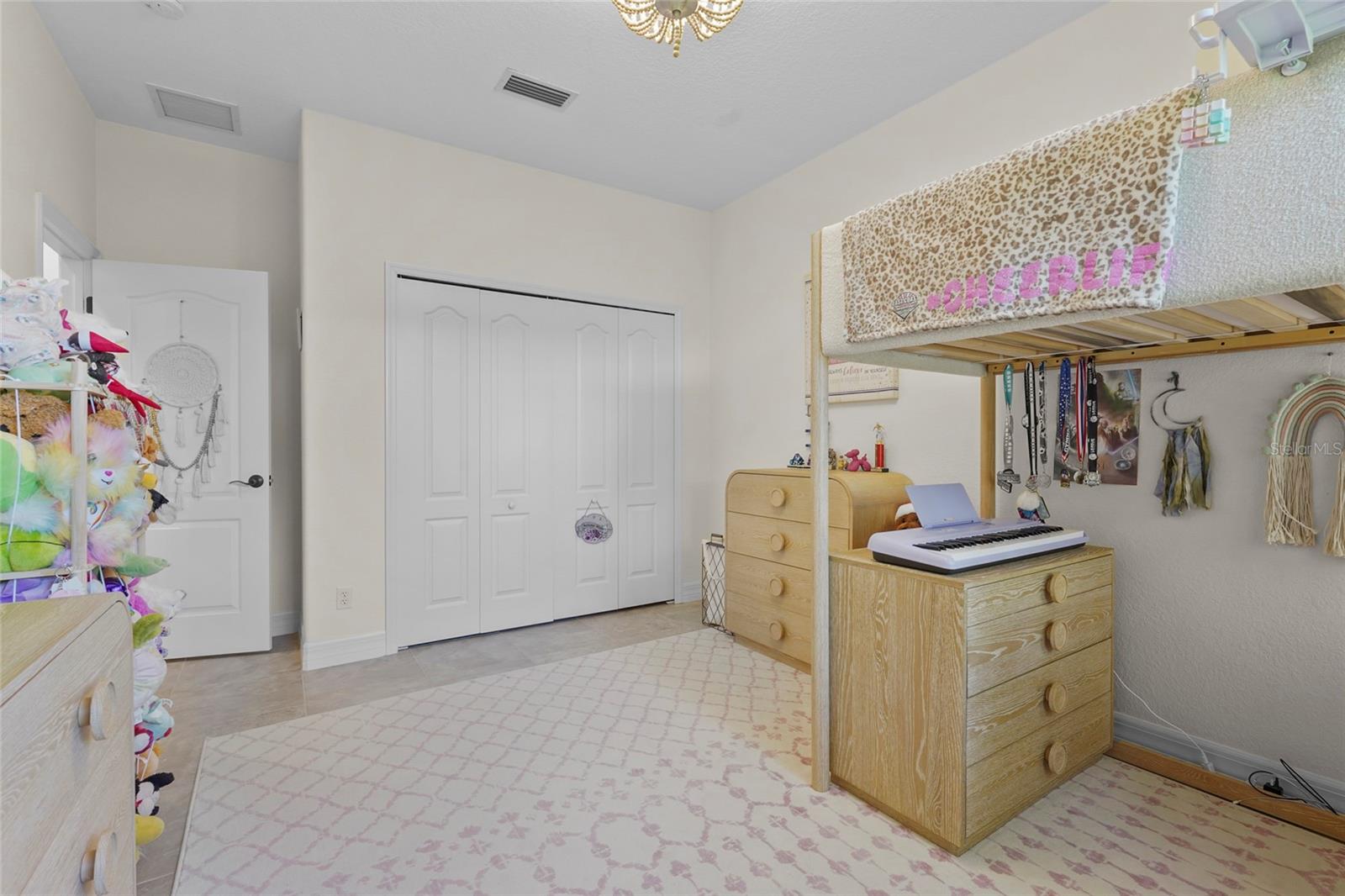 HAMMOCKS - Residential