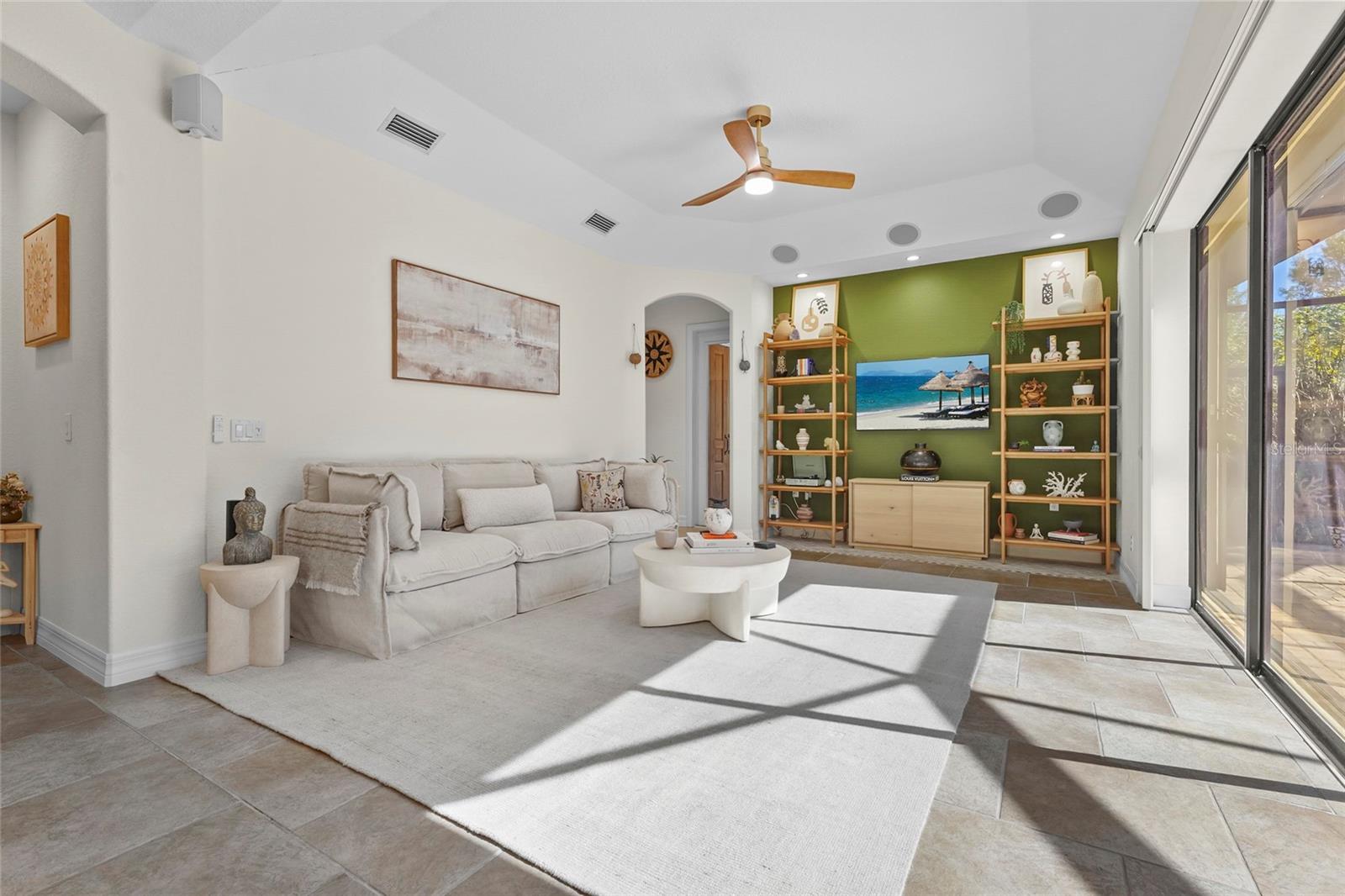 HAMMOCKS - Residential