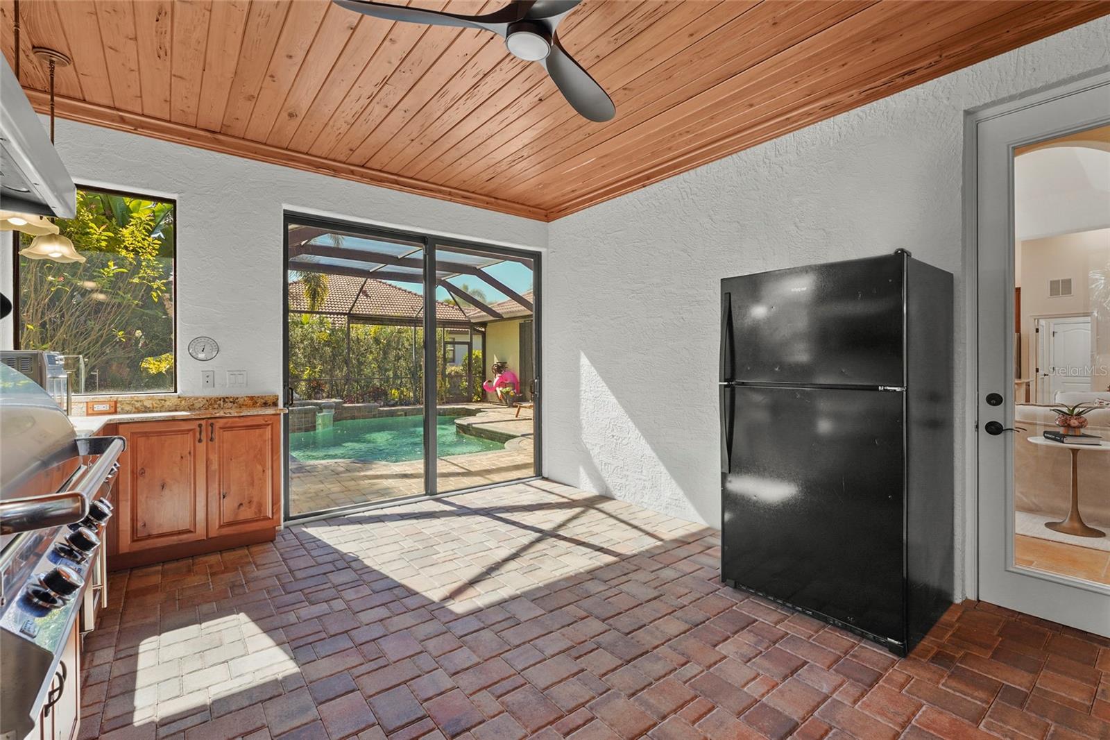 HAMMOCKS - Residential