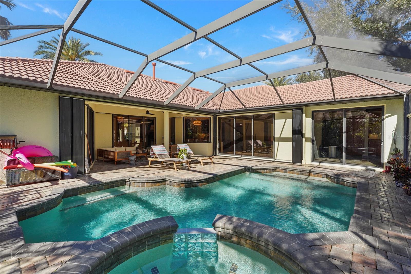 HAMMOCKS - Residential