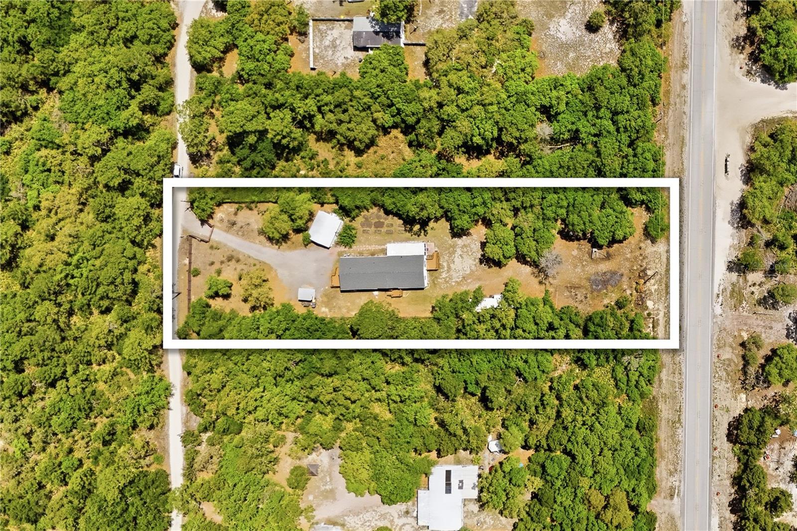 LAKE & HILLS COUNTRY ESTATES - Residential