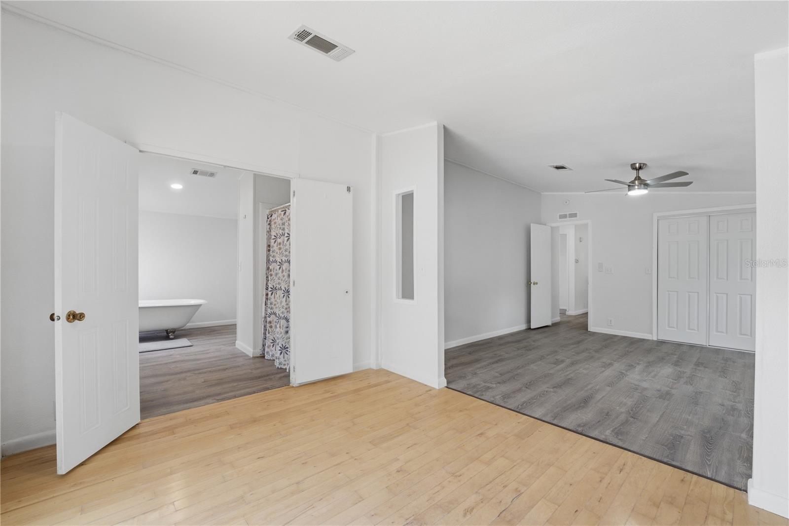 LAKE & HILLS COUNTRY ESTATES - Residential