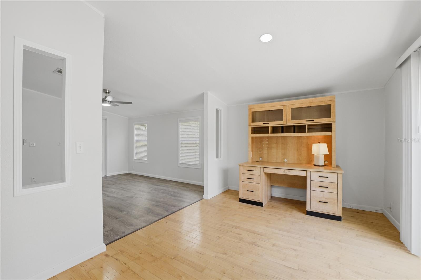 LAKE & HILLS COUNTRY ESTATES - Residential