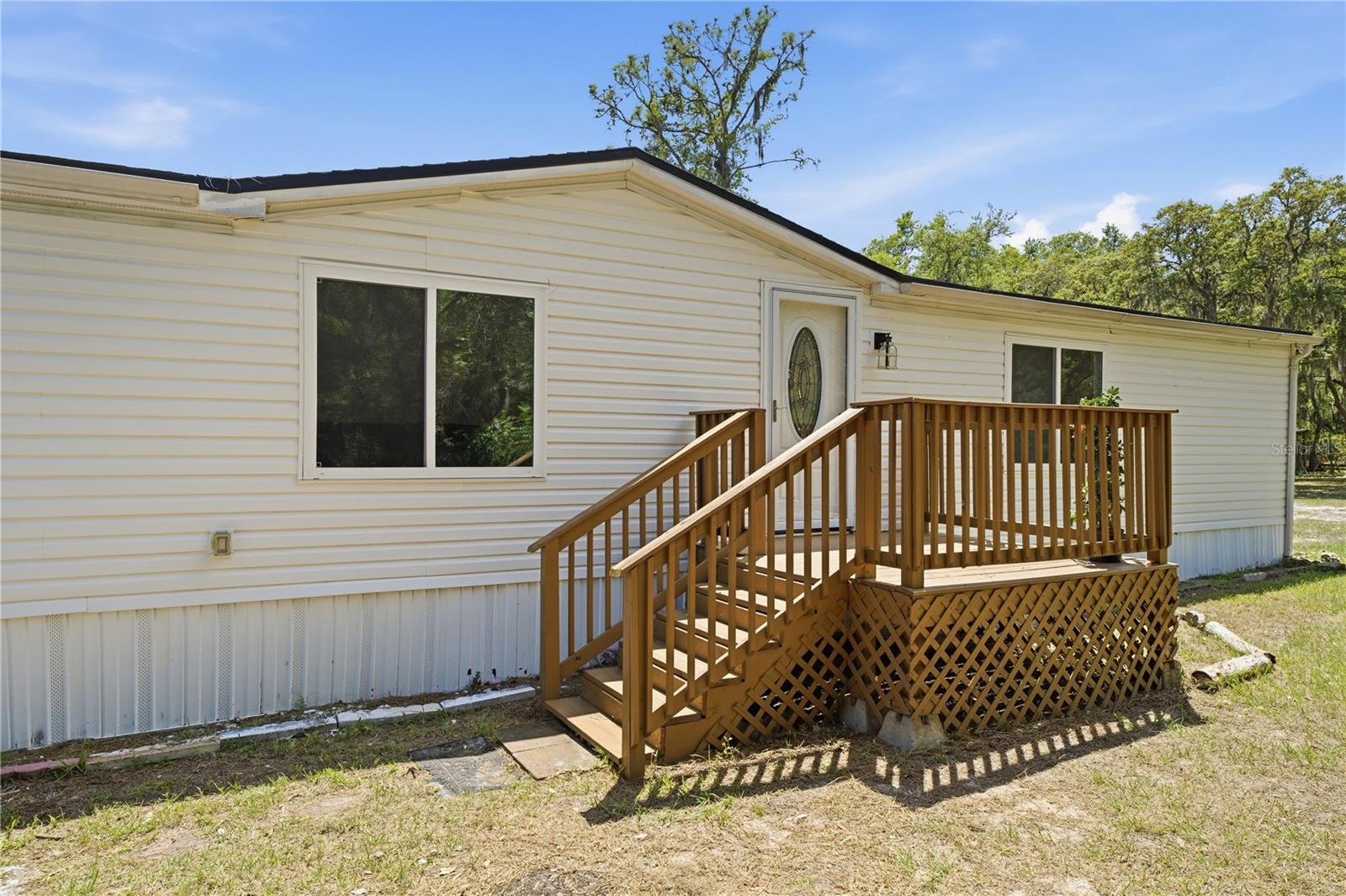 LAKE & HILLS COUNTRY ESTATES - Residential