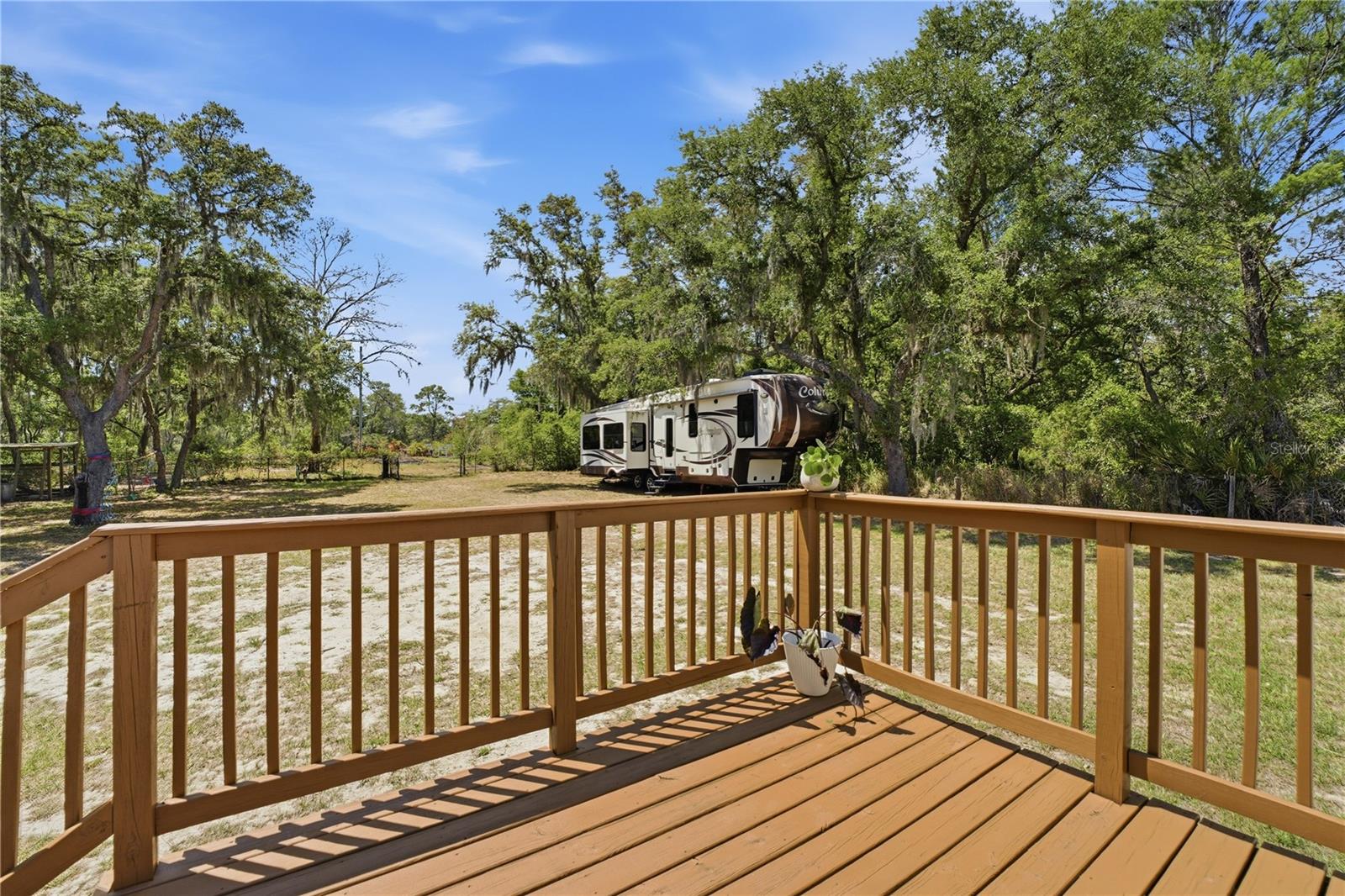 LAKE & HILLS COUNTRY ESTATES - Residential