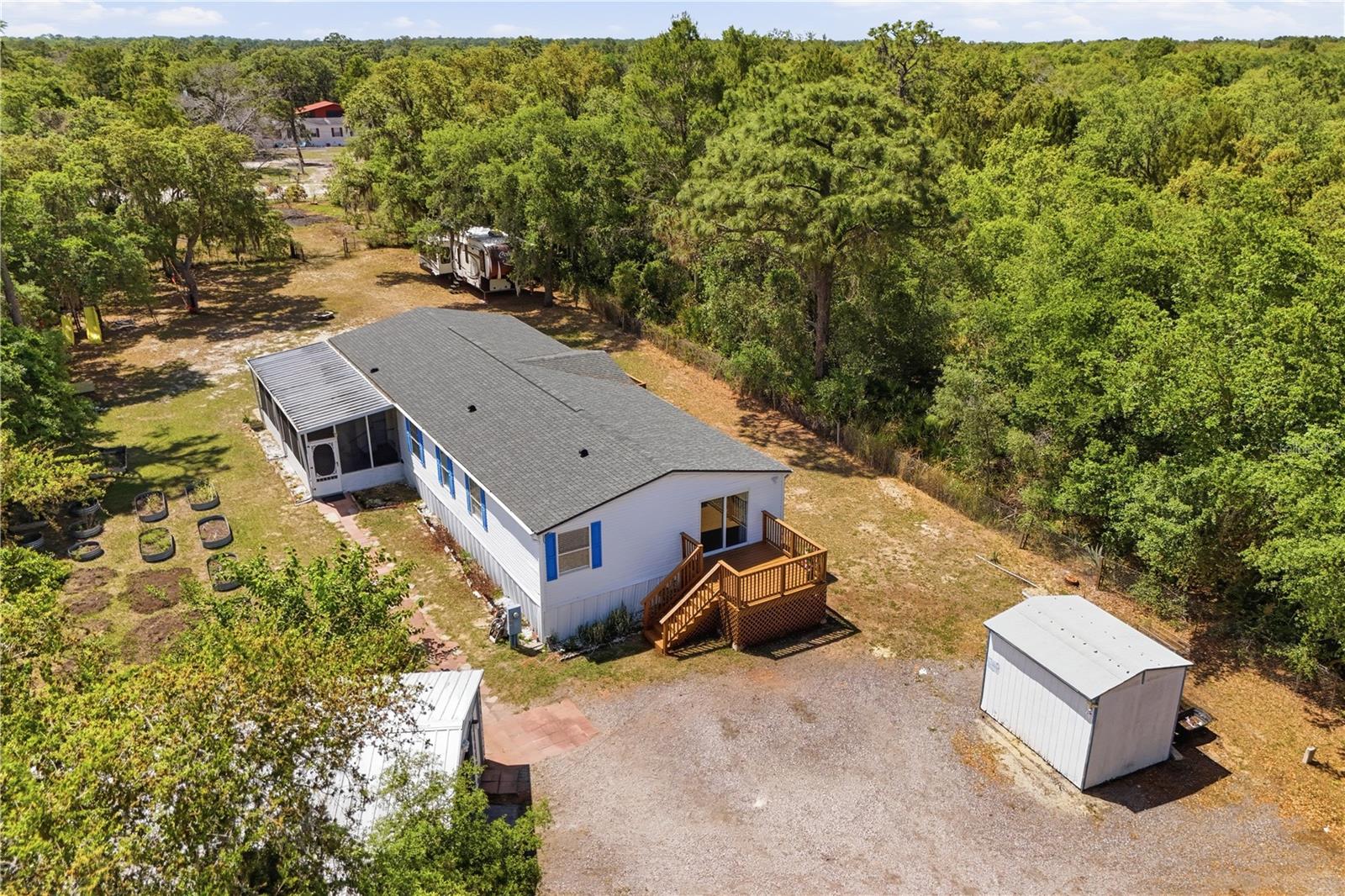 LAKE & HILLS COUNTRY ESTATES - Residential