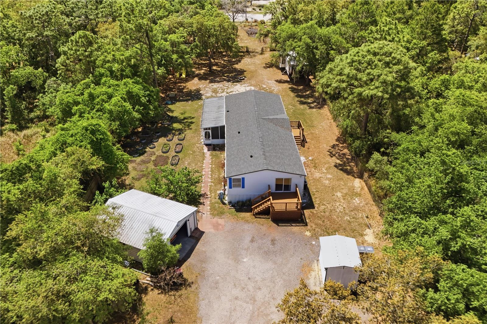 LAKE & HILLS COUNTRY ESTATES - Residential