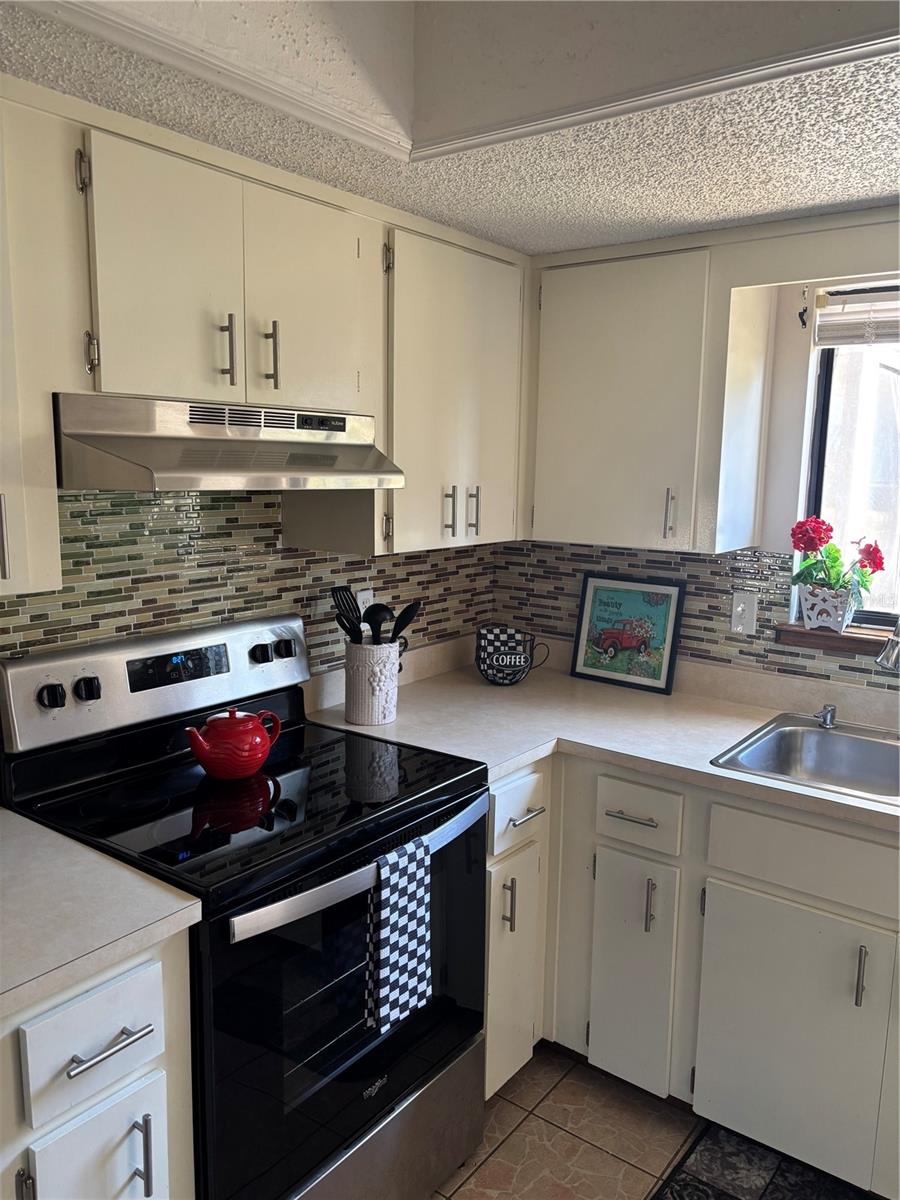 10405 SW 98TH TERRACE