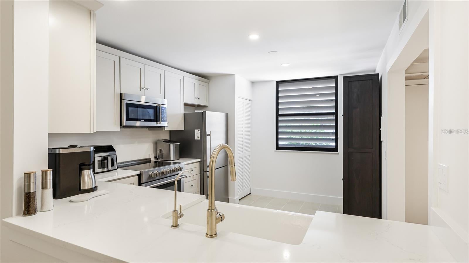 303 SPRINGDALE DRIVE 303