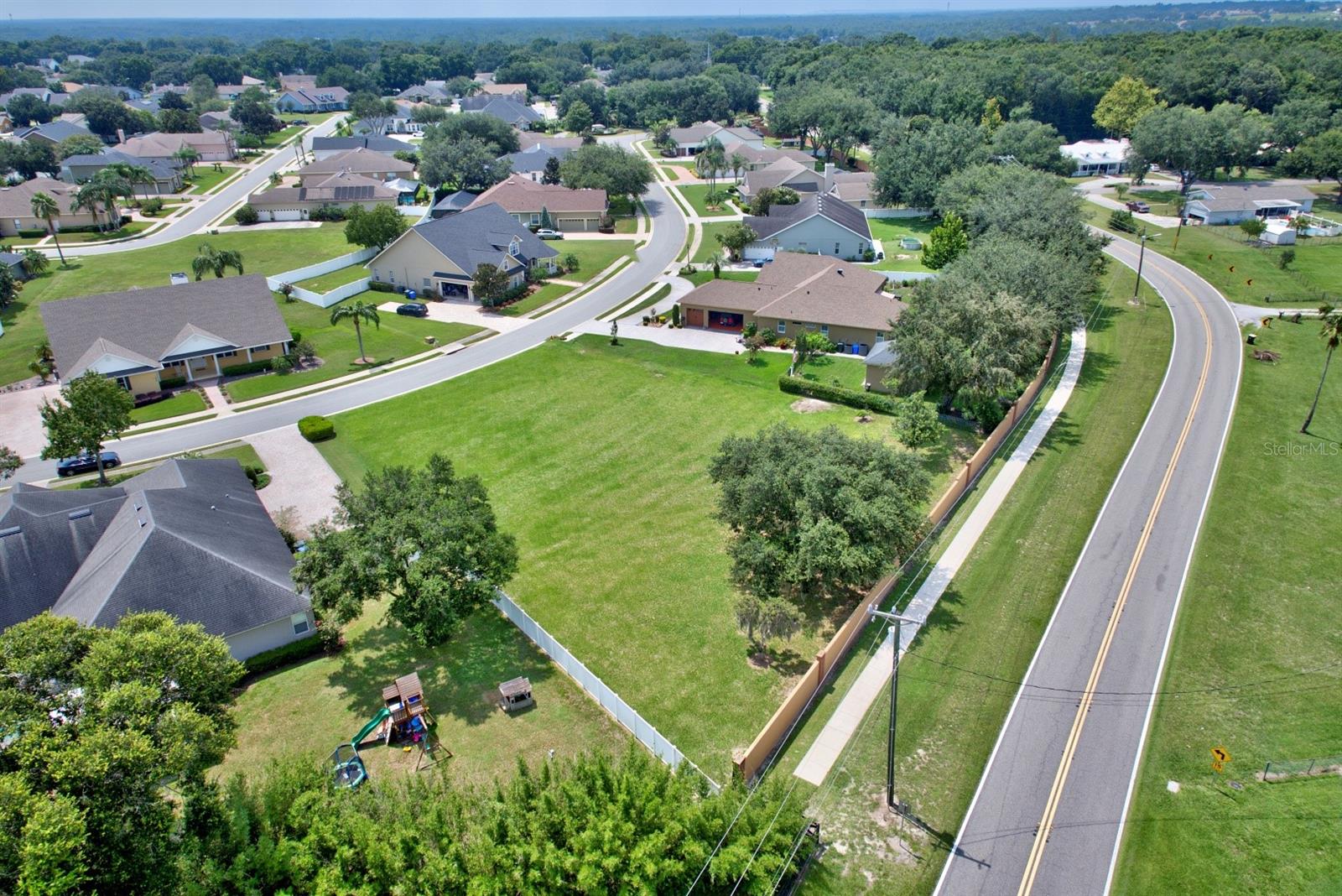 GRANDVIEW LANDINGS - Land