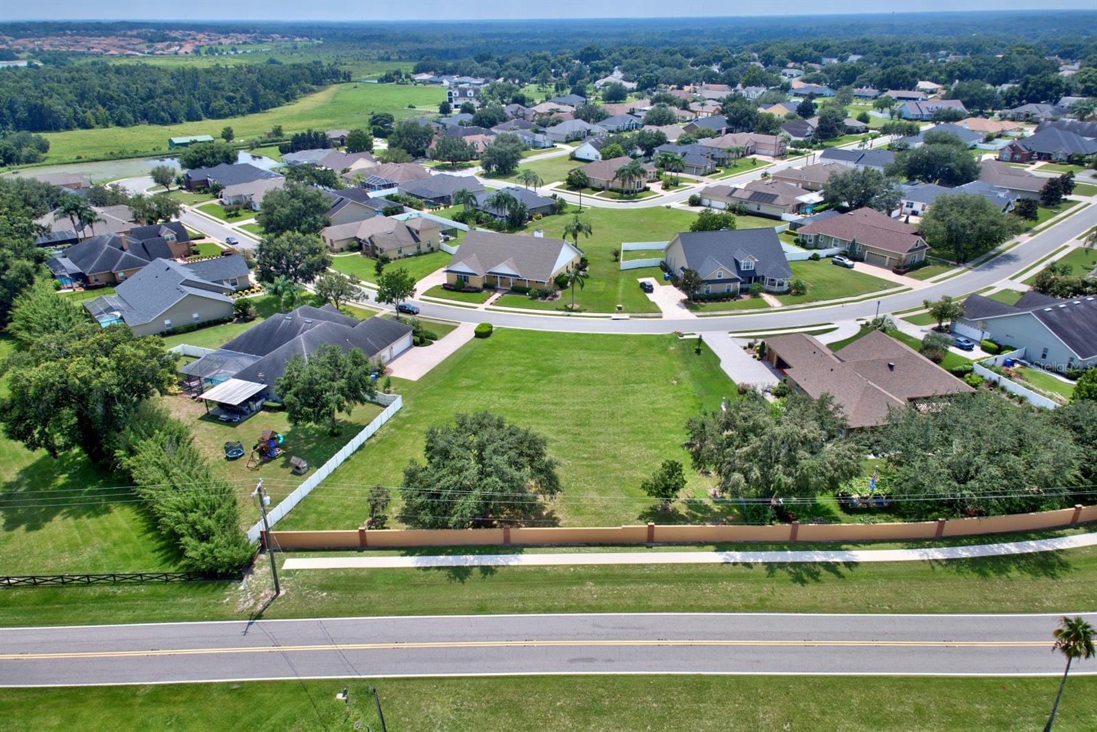 GRANDVIEW LANDINGS - Land