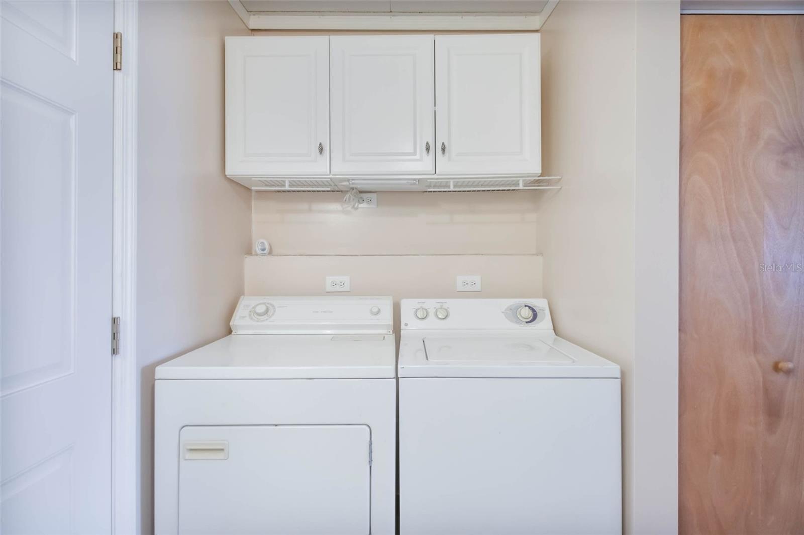 BROOKSIDE BLUFF PARK MODEL RESORT CONDO - Residential