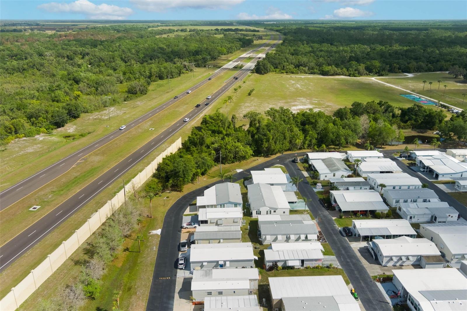 BROOKSIDE BLUFF PARK MODEL RESORT CONDO - Residential