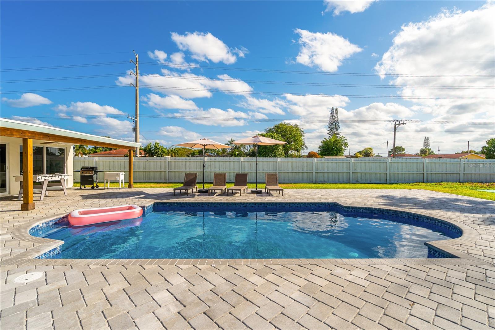 483 S FLORIDA MANGO ROAD