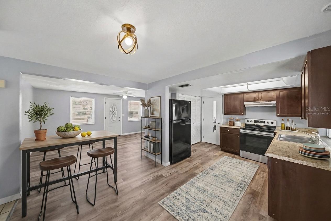 3421 ROCK ROYAL DRIVE