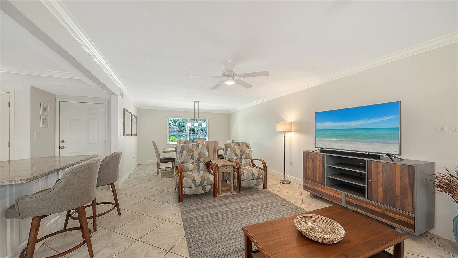 PALMA SOLA HARBOUR SEC 4 - Residential