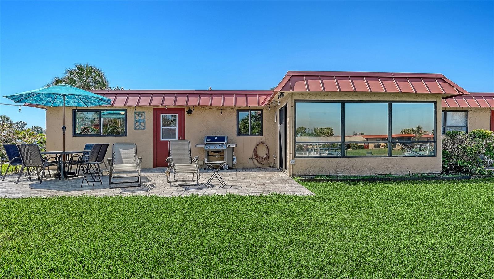 PALMA SOLA HARBOUR SEC 4 - Residential