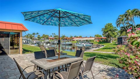 Photo of 9538 Azure Cove, Bradenton, FL 34210 (MLS # A4688125)