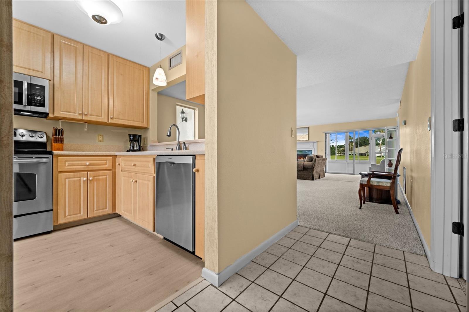 760 VILLAGE CIRCLE 109