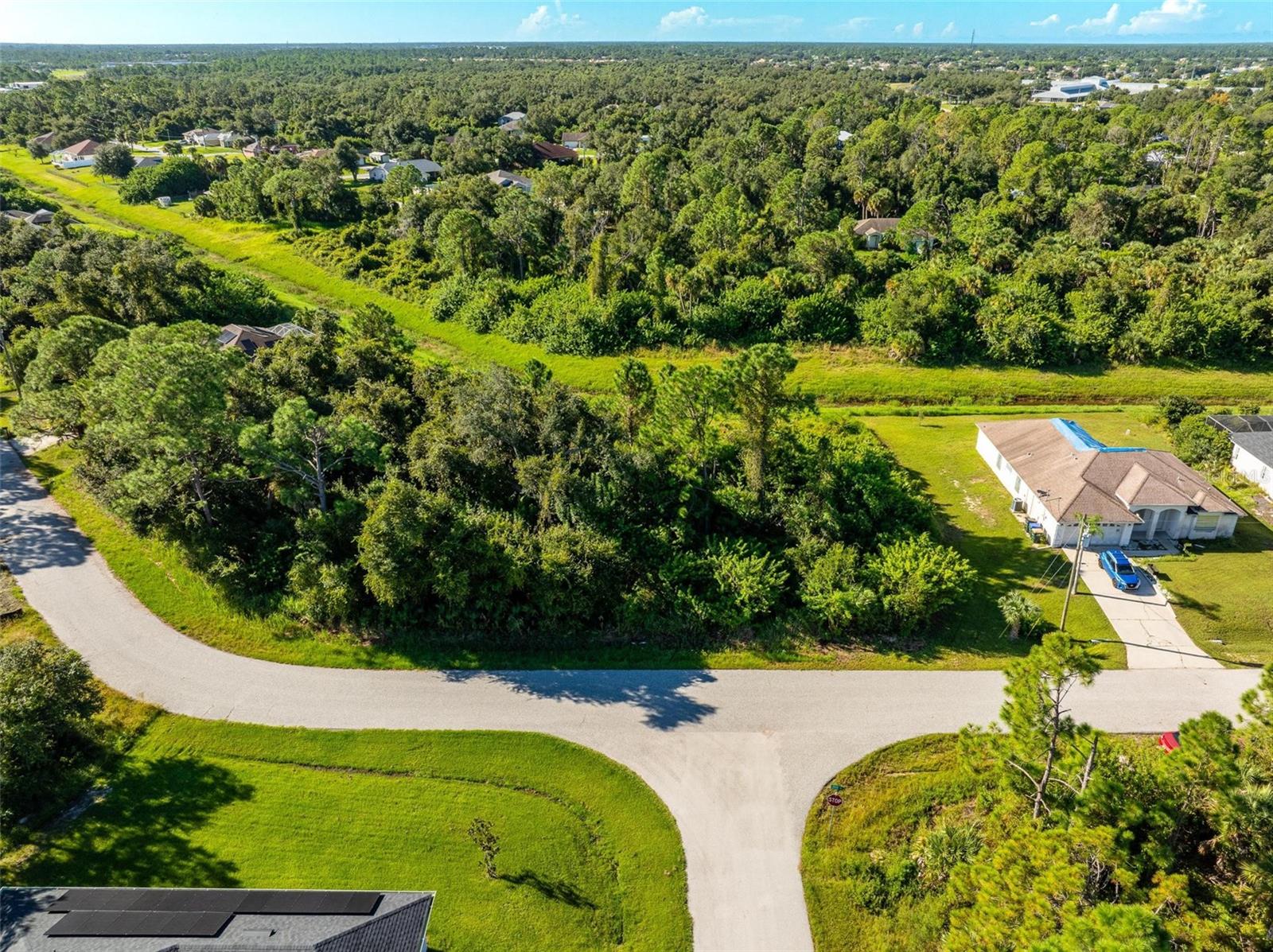 PORT CHARLOTTE SUB 14 - Land