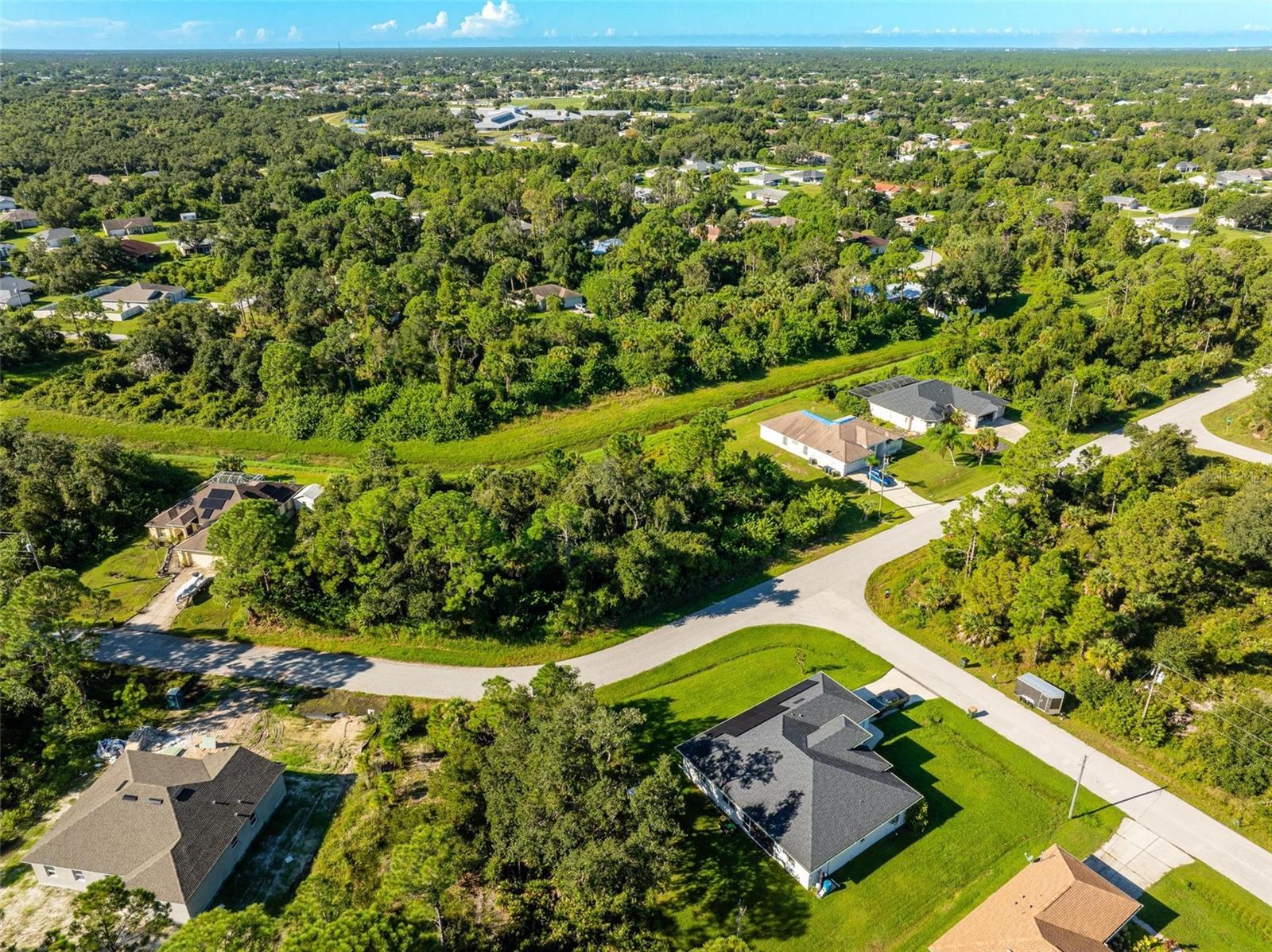 PORT CHARLOTTE SUB 14 - Land