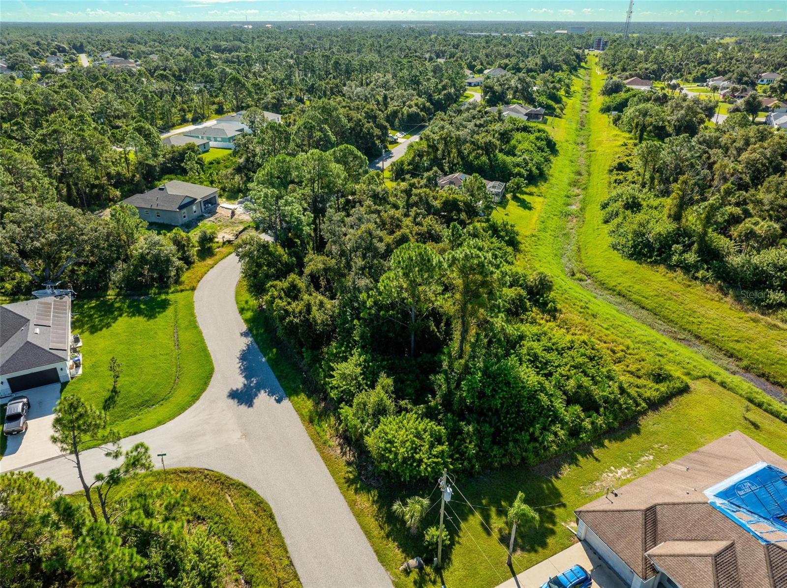 PORT CHARLOTTE SUB 14 - Land