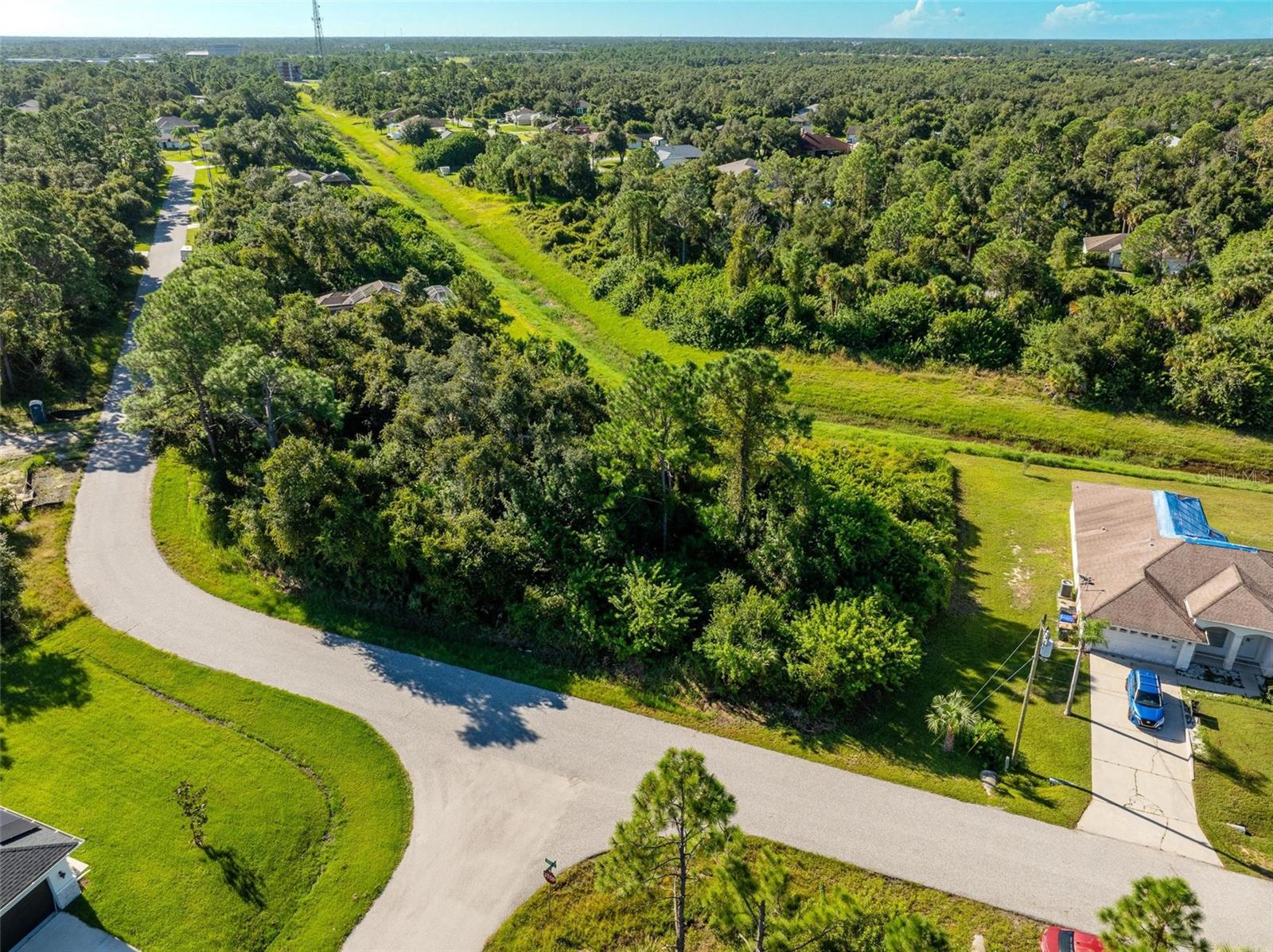 PORT CHARLOTTE SUB 14 - Land