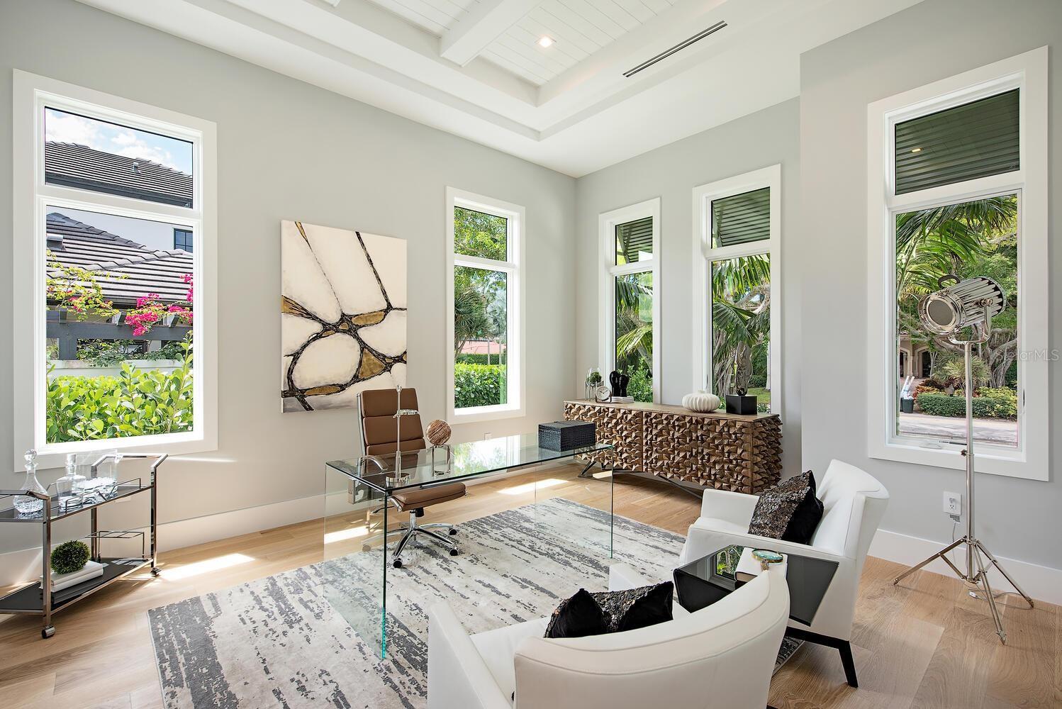 CRESCENT PARK - Residential