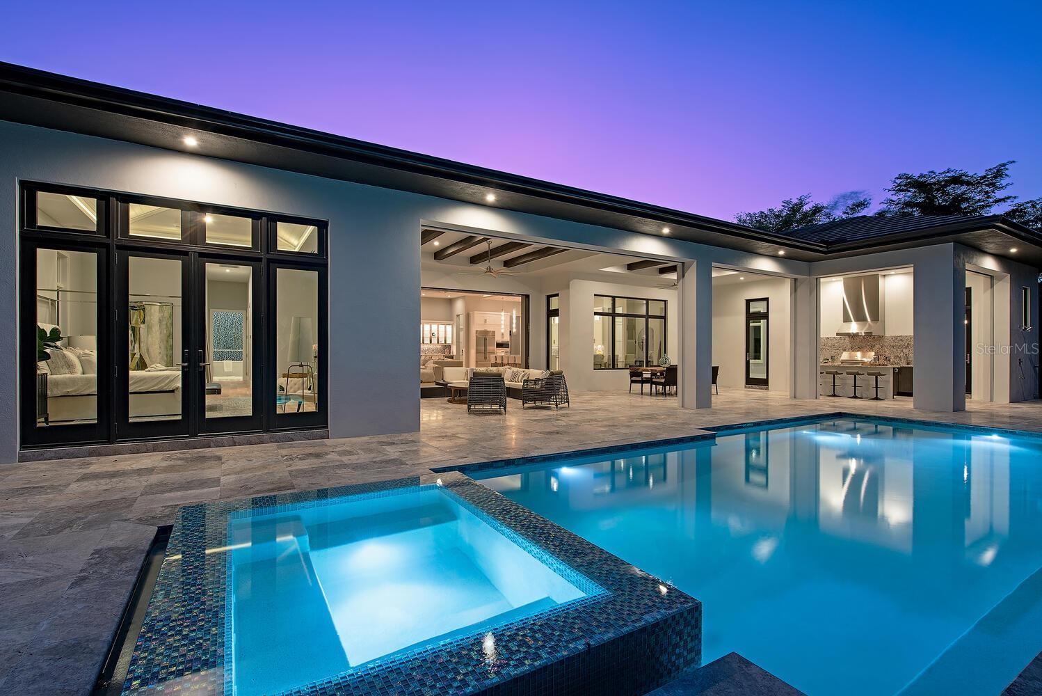 CRESCENT PARK - Residential