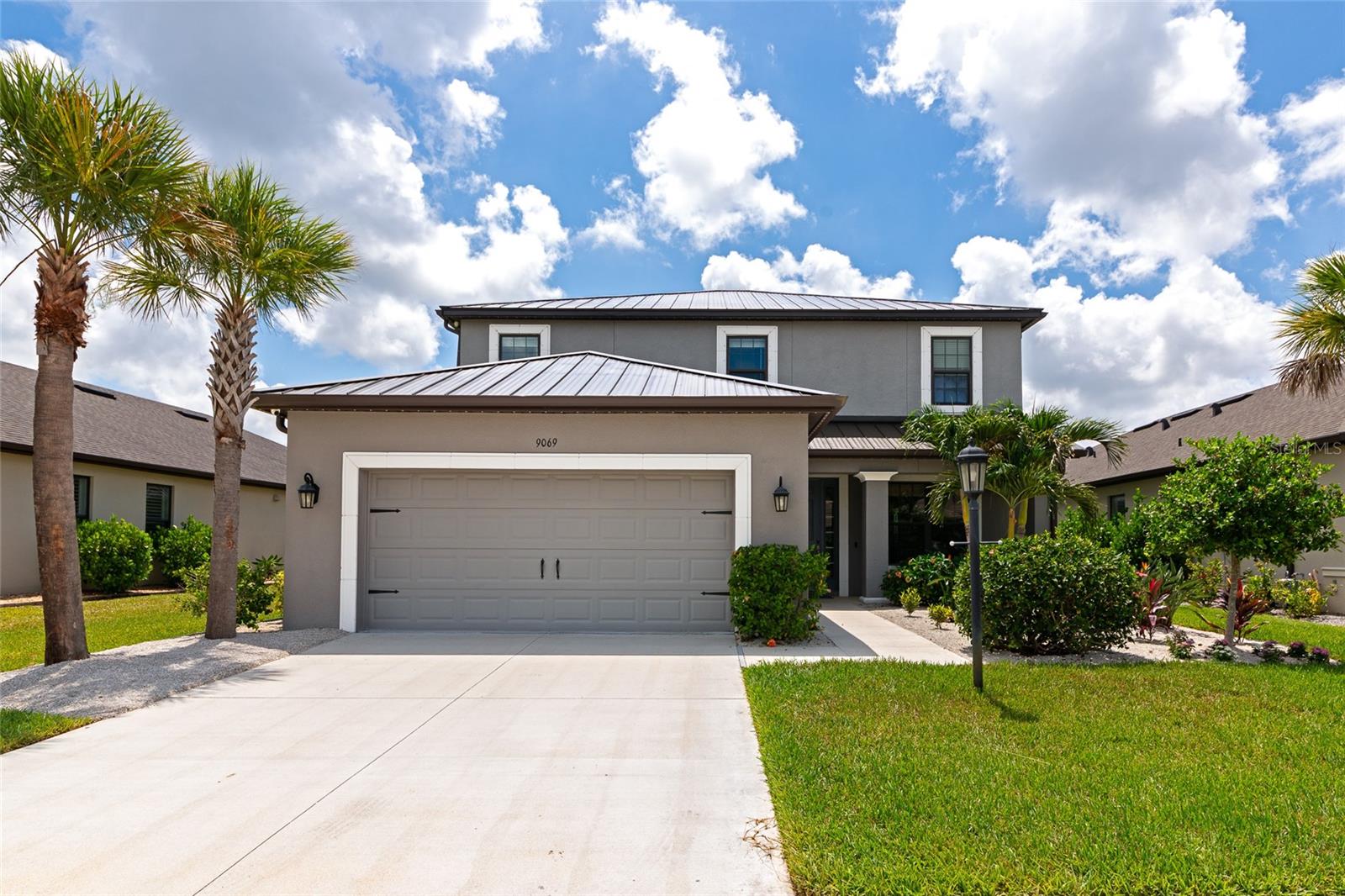 9069 LUNA LANE