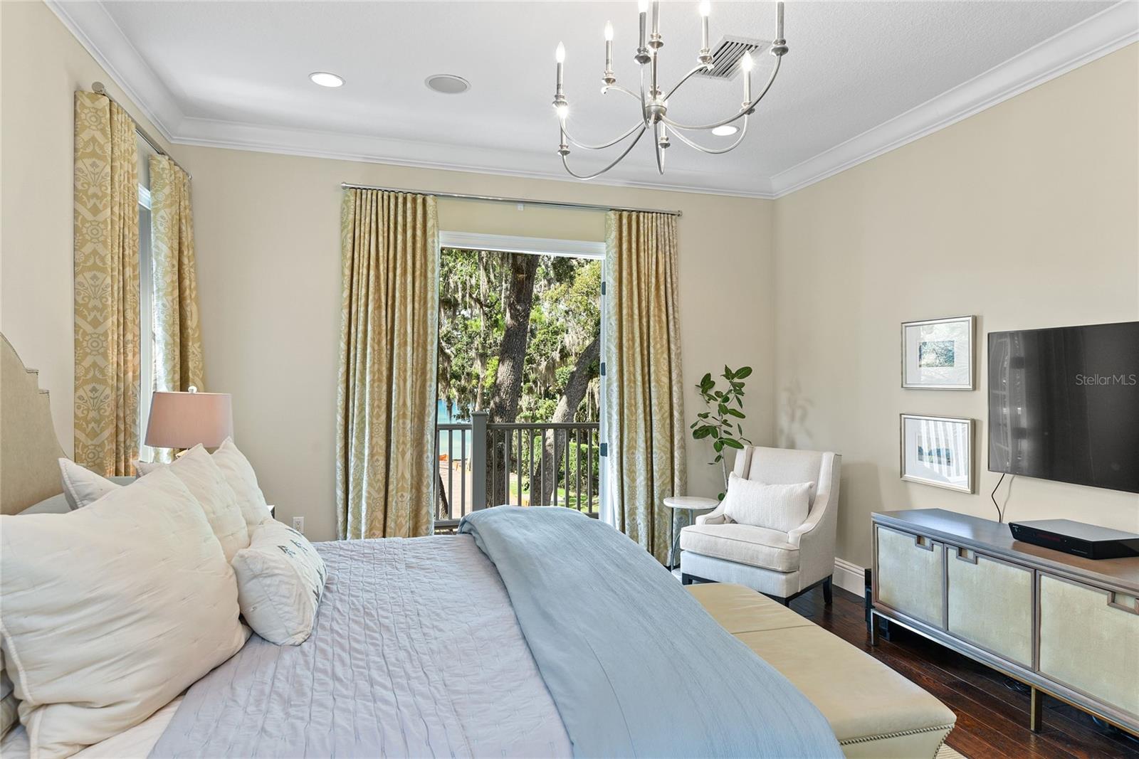 COMSTOCK PARK - Residential